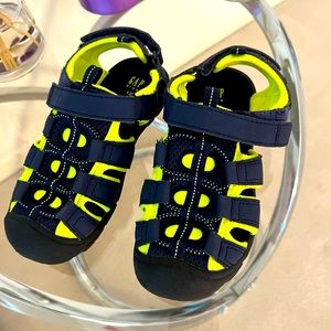 Gap Kids Toddler Blue and Neon Green Adjustable Sandals Sneakers